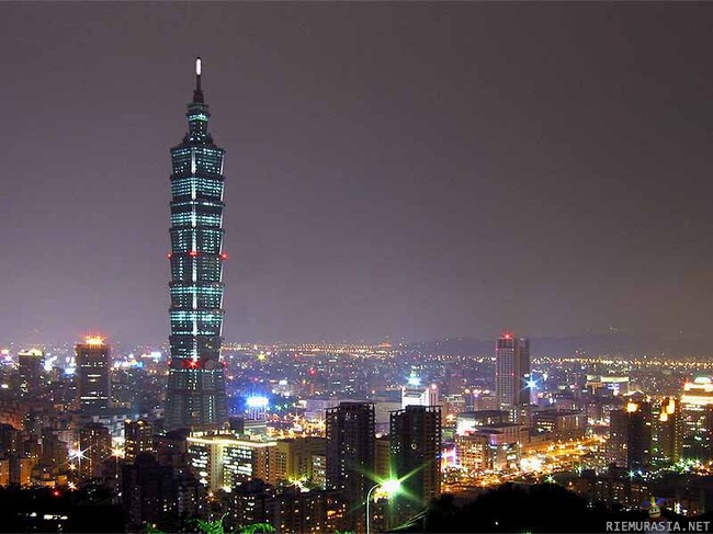 Taipei 101 - Maailman korkein toimisto/asumis rakennus.