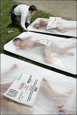 Lihaa pakattuna