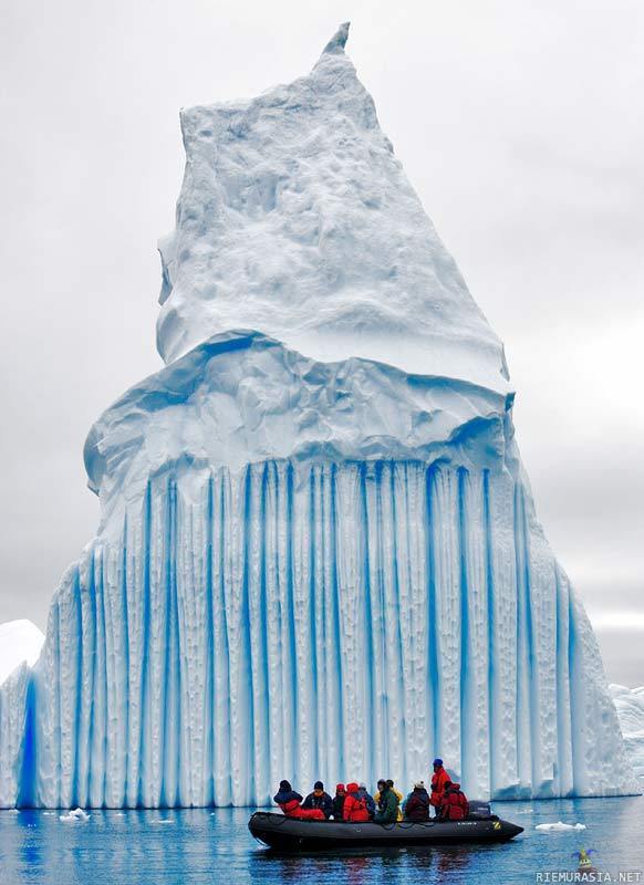 Hieno jäävuori :O - :))