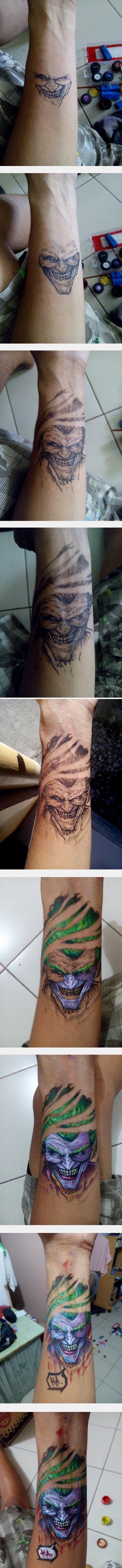 Jokeri maalaus - Joku maalasi hienon jokerin ihoonsa