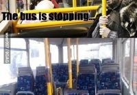 Bussi pysähtyy