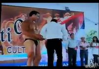 Mexican Bodybuilder Fights Judge