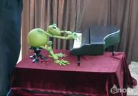 Pianist Frog