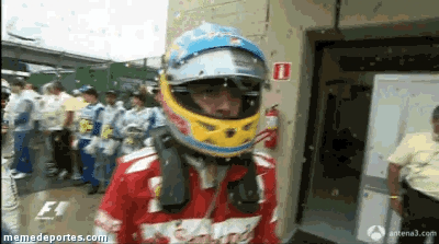 Alonso kuulee Kimin siirtymisestä Ferrarille - Flashbackeja