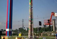 32 metrinen LEGO-torni