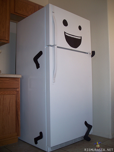 Iloinen jääkaappi