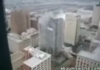 Rakennuksen tuhoaminen