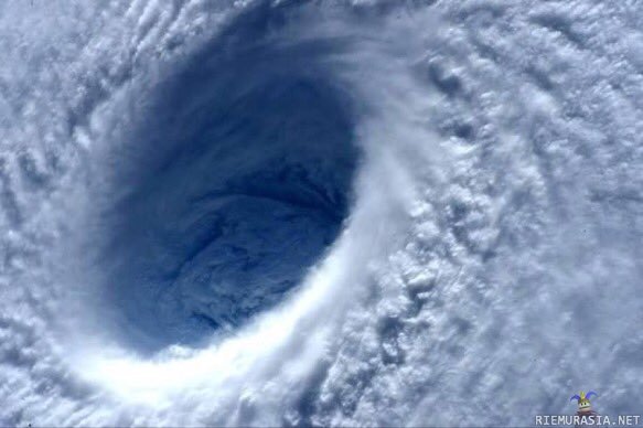 Hurricane Patricia - Myrskyn silmä