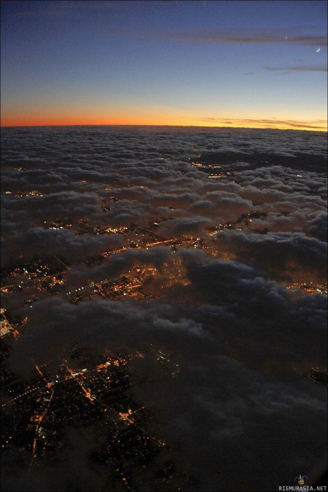 Pilvien yläpuolella - hiano kuva