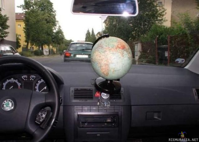 GPS navigaattori