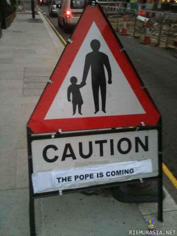 varoitus - paavi on tulossa