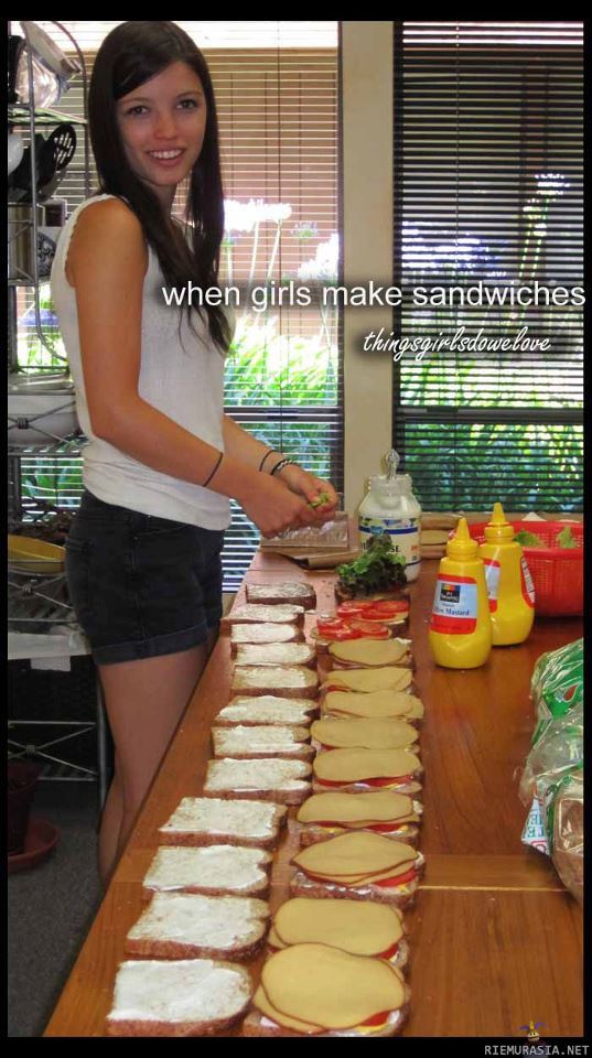 Kun tytöt tekee sinulle voileipiä