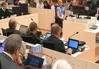 Breivikin oikeudenkäynnin tuomari pelaa pasianssia