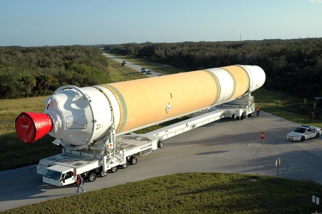 Common Booster Core, miehekäs raketti - The Common Booster Core (CBC) is an American rocket stage, which is used on the Delta IV rocket as part of a modular rocket system.

