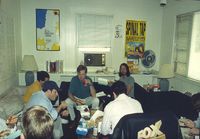 Simpsonit-käsikirjoittajat työn touhussa vuonna 1992