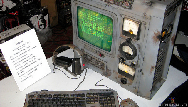 Tietokone - Hieno Fallout tietokone.