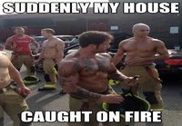 Yht' äkkiä nainen sytytti talonsa palamaan