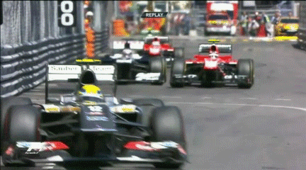 Formula 1 Monaco 2013 - Törmäys. Kuumottikohan kameramiestä ?