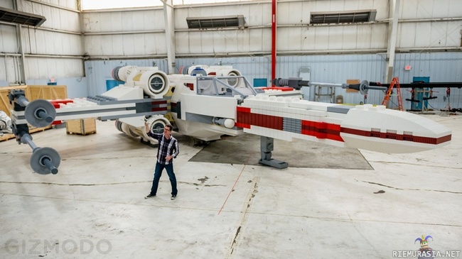 Lego X-Wing - 1:1 skaalassa. 