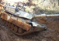 M1 Abrams jumissa mutavellissä