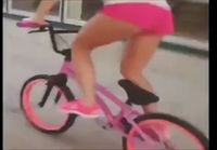 Pinkki pyörätemppu