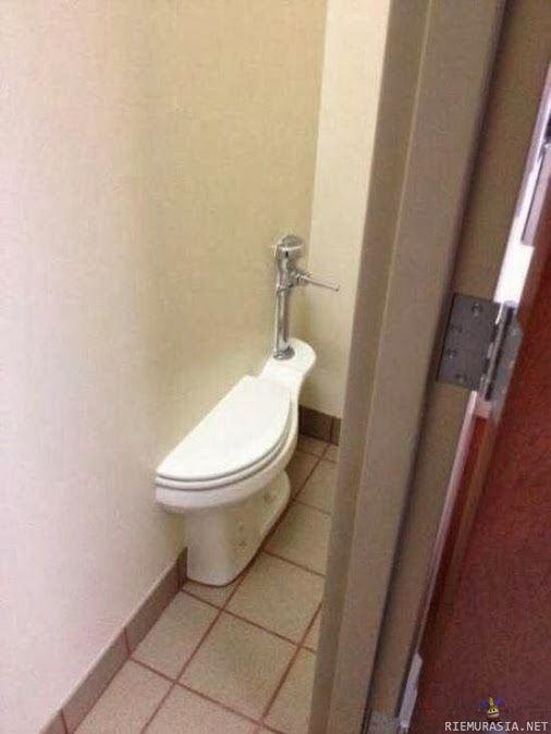 1/2 toilet - Puolen pepun istunto.
