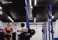 Picking up women at the gym