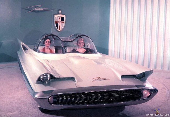 1955 Lincoln futura prototyyppi - Auto ei tullut koskaan sarjatuotantoon, mutta siitä tehtiin ensimmäinen batmobile vuonna 1966